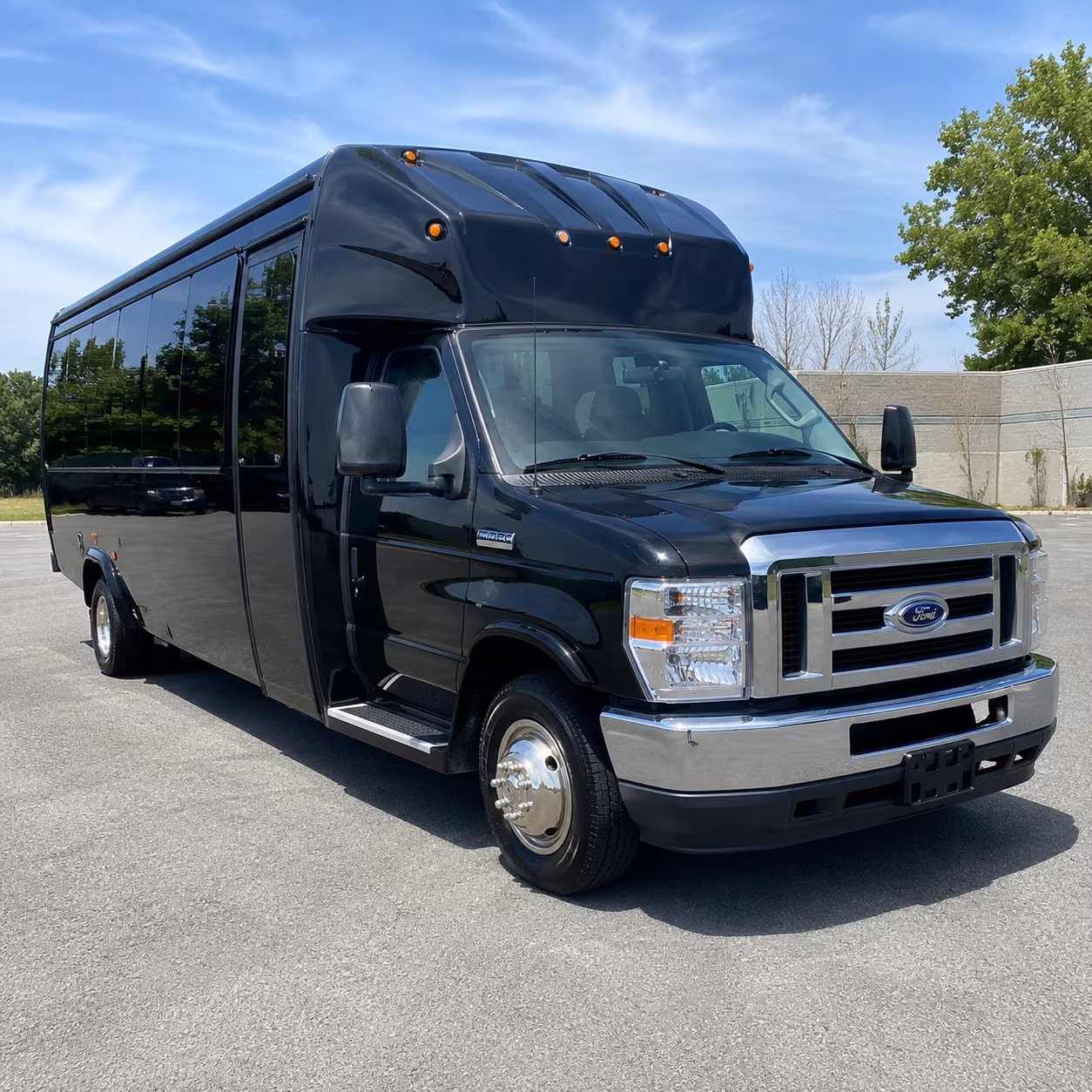 Baton Rouge Prom & Homecoming Transportation party bus exterior