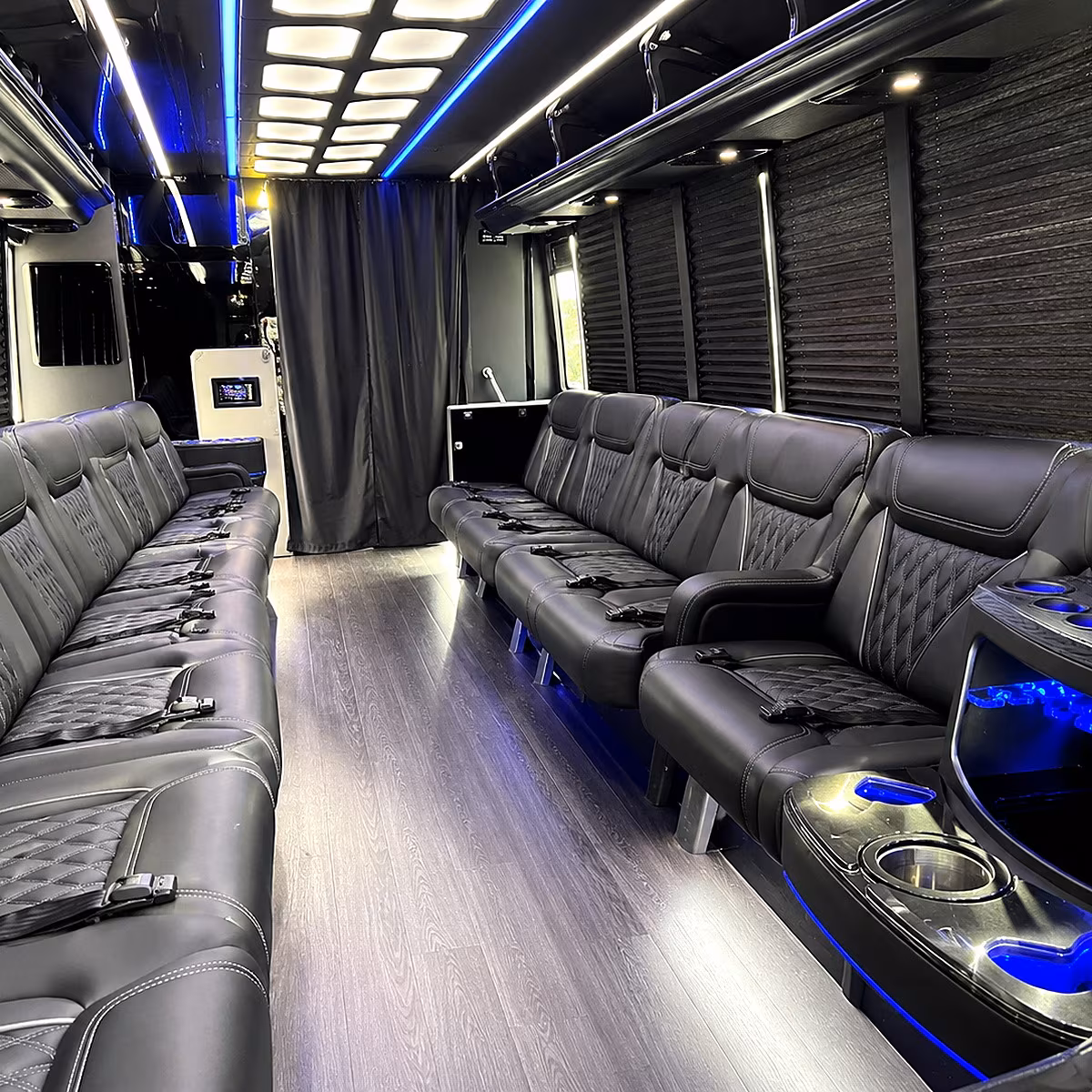 Lafayette Birthday, Sweet 16, & Quinceañera Party Bus Rentals